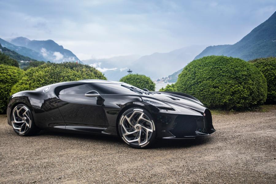  Bugatti La Voiture Noire 2019 года  (фото 36 из 38)